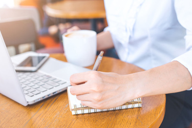 Finanční správa začíná proplácet žádosti pro dohodáře (text)