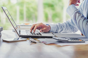 Finanční správa začíná přijímat žádosti o kompenzační bonus (zpráva MF ČR) Finanční správa začíná přijímat žádosti o kompenzační bonus (zpráva MF ČR) (text)