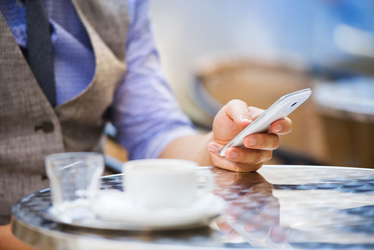 Kompenzační bonus bude od února 1 000 Kč denně, dosáhne na něj více lidí Kompenzační bonus bude od února 1 000 Kč denně ... (text)