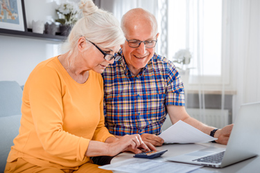 Vláda schválila upravené parametry valorizace důchodů. Průměrný starobní důchodce dostane o 760 korun více Vláda schválila upravené parametry valorizace důchodů... (text)